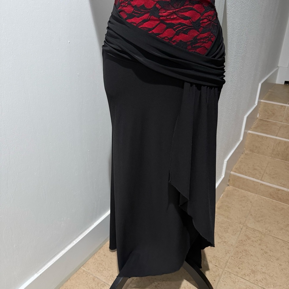 Strapless Red and Black Lace Evening Gown - Picture 3 of 5